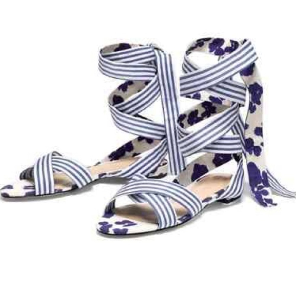NWOT Cabi Tied Up Sandal